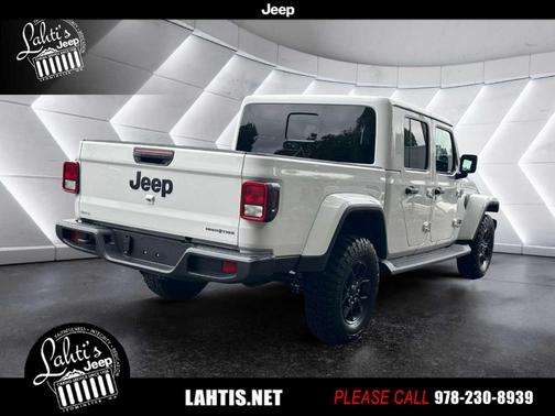 2025 Jeep Gladiator Sport