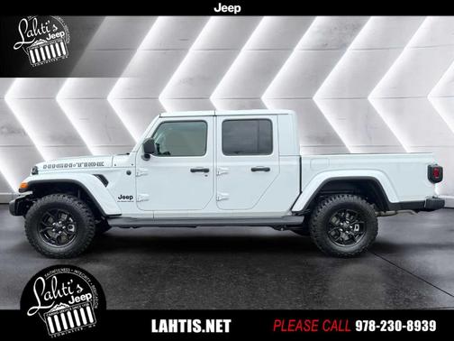 2025 Jeep Gladiator Sport