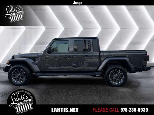 2021 Jeep Gladiator Sport