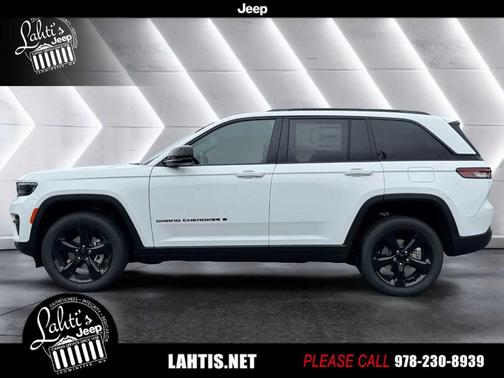 2025 Jeep Grand Cherokee Laredo