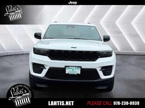2025 Jeep Grand Cherokee Laredo