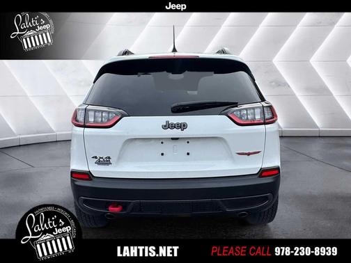 2022 Jeep Cherokee Trailhawk