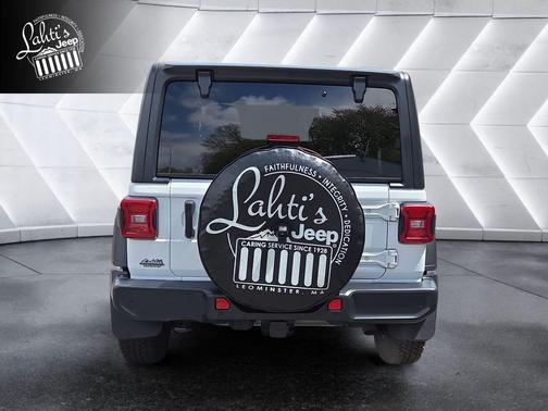 Bright White Clearcoat 2021 Jeep Wrangler Unlimited Sport