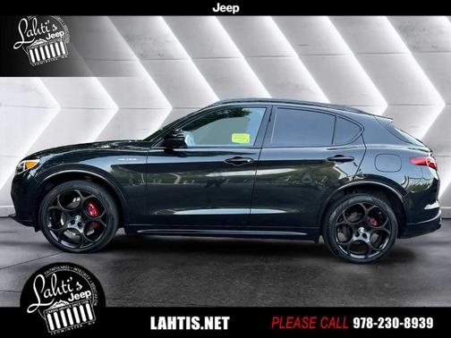 2022 Alfa Romeo Stelvio Veloce