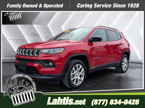 2023 Jeep Compass Latitude Lux