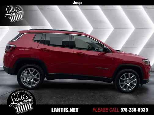 2023 Jeep Compass Latitude Lux