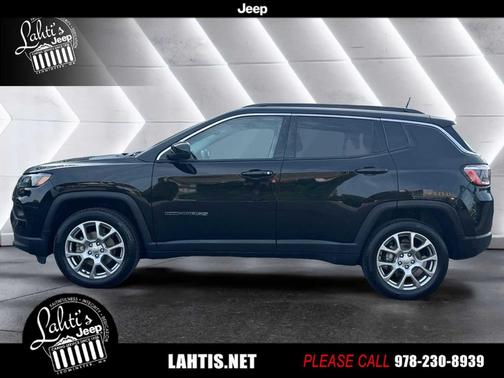 2022 Jeep Compass Latitude Lux