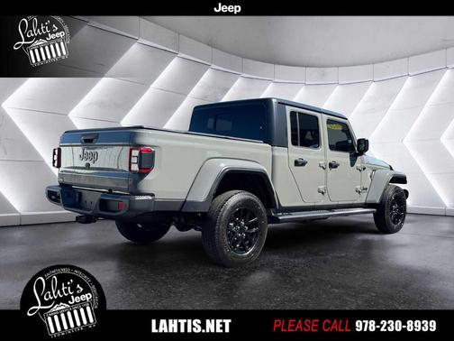 2021 Jeep Gladiator Sport S