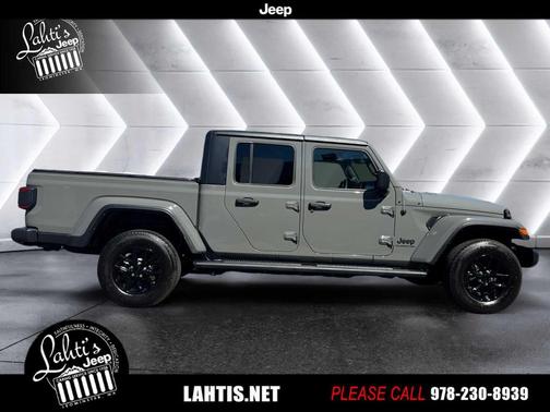 2021 Jeep Gladiator Sport S