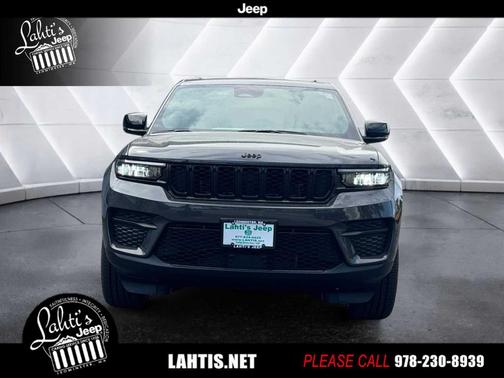 2025 Jeep Grand Cherokee Laredo