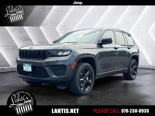2025 Jeep Grand Cherokee Laredo