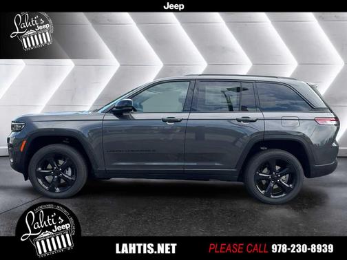 2025 Jeep Grand Cherokee Laredo