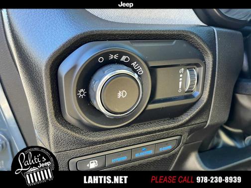 2024 Jeep Wrangler 4xe Sport