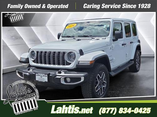 Bright White Clearcoat 2024 Jeep Wrangler 4-Door Sahara 4x4