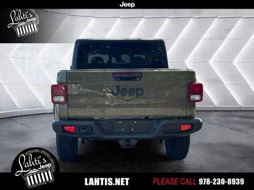 2025 Jeep Gladiator Sport
