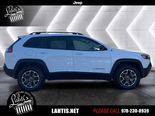 2022 Jeep Cherokee Trailhawk
