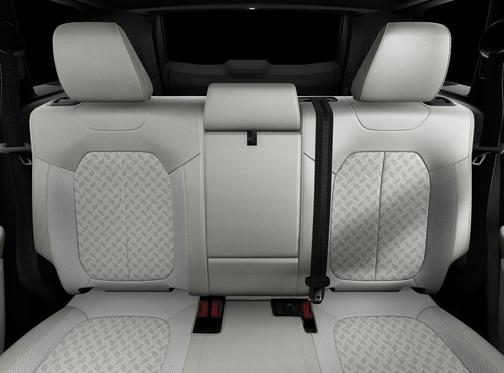 Bright White Clearcoat 2026 Jeep Cherokee Overland