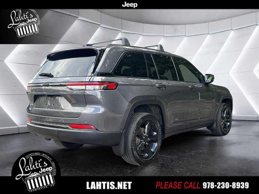 2023 Jeep Grand Cherokee Altitude