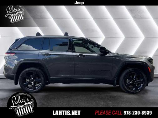 2023 Jeep Grand Cherokee Altitude
