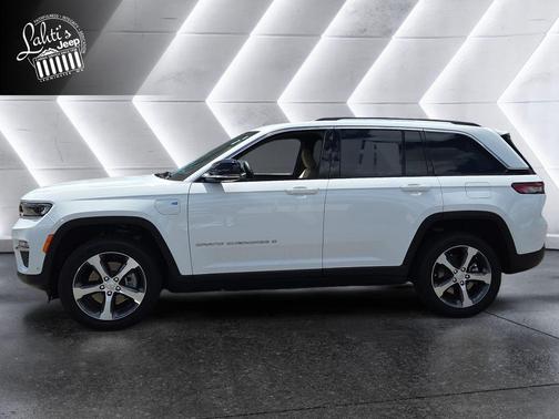 Bright White Clearcoat 2023 Jeep Grand Cherokee 4xe Base