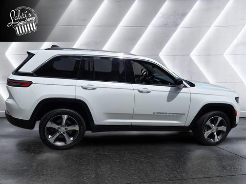Bright White Clearcoat 2023 Jeep Grand Cherokee 4xe Base