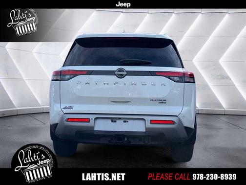 2022 Nissan Pathfinder Platinum 4WD