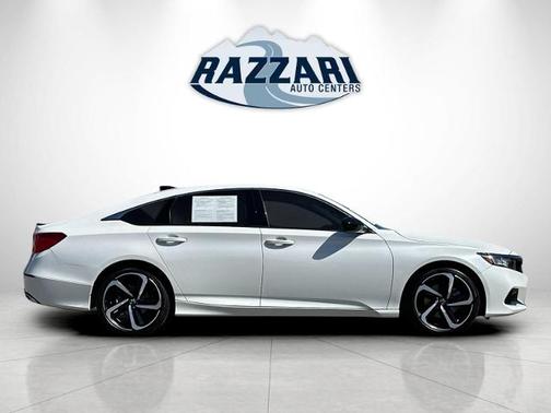 White 2021 Honda Accord SPORT 2.0T
