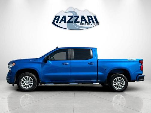 Glacier Blue Metallic 2022 Chevrolet Silverado 1500 RST