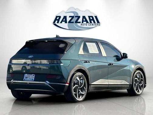 2024 Hyundai IONIQ 5 SEL