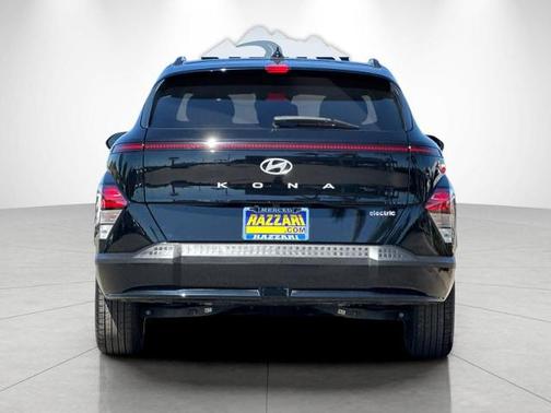 Abyss Black Pearl 2024 Hyundai KONA SEL