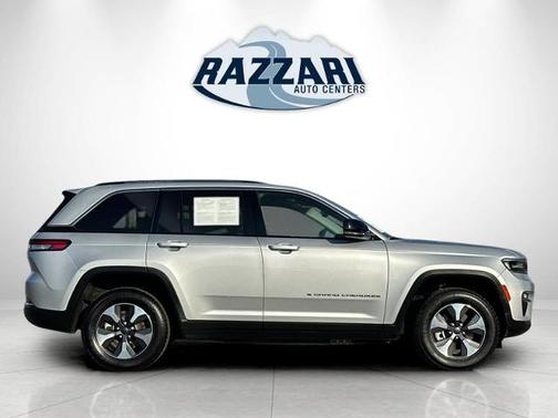 2024 Jeep Grand Cherokee 4xe BASE