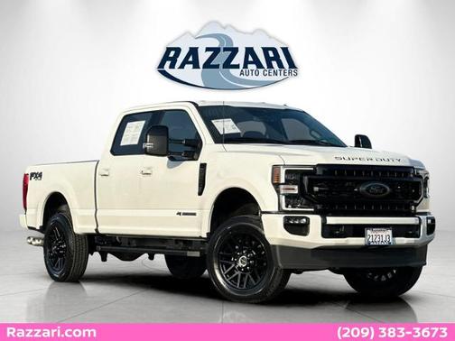 2022 Ford F-350 LARIAT SUPER DUTY