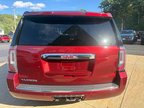 Crimson Red Tintcoat 2018 GMC Yukon Denali