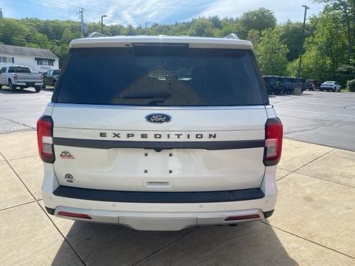 2024 Ford Expedition TIMBERLINE