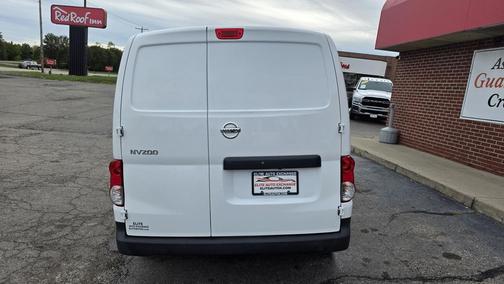 2021 Nissan NV200 S