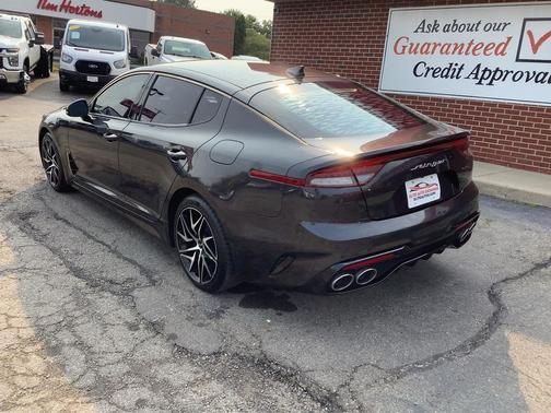 2022 Kia Stinger GT-Line