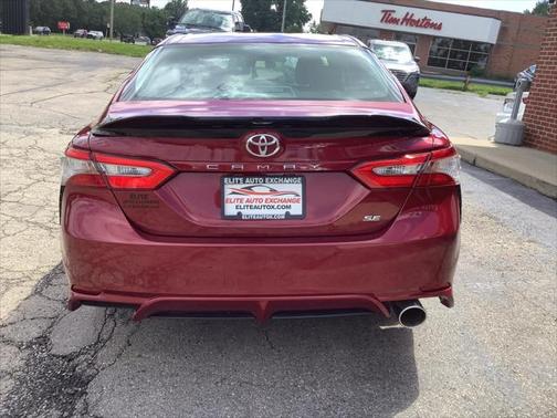 2018 Toyota Camry SE