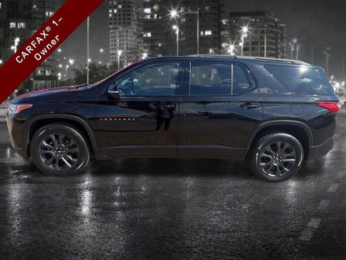 Mosaic Black Metallic 2020 Chevrolet Traverse RS