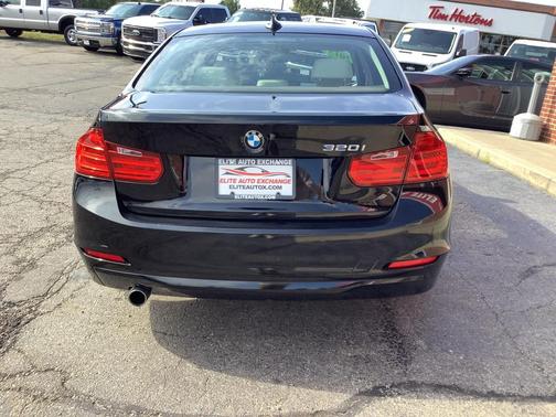 2015 BMW 320 i