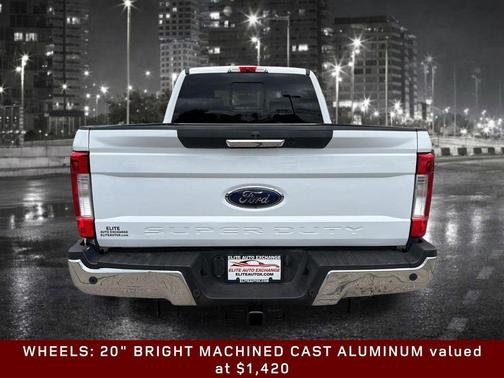 Oxford White 2019 Ford F-250 Lariat