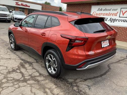 2024 Chevrolet Trax LT