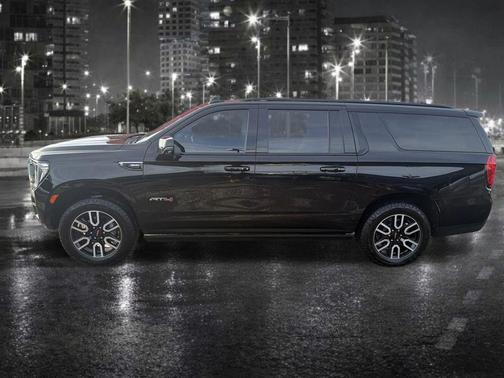 2023 GMC Yukon XL AT4