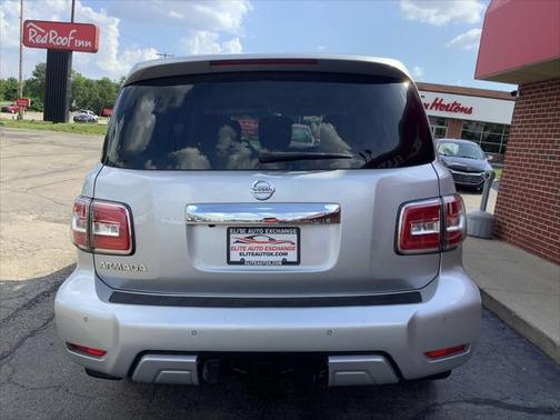 2017 Nissan Armada SV