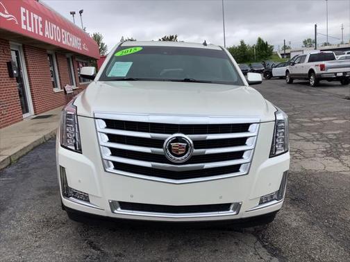 2015 Cadillac Escalade Luxury