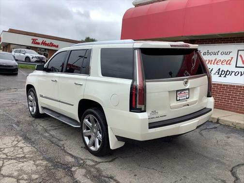2015 Cadillac Escalade Luxury