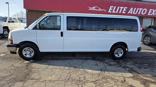 2018 Chevrolet Express 3500 LT