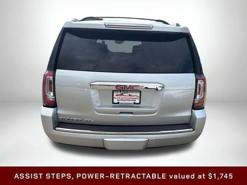 Quicksilver Metallic 2017 GMC Yukon XL Denali