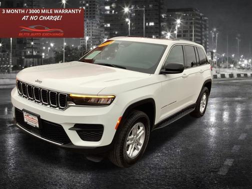 2023 Jeep Grand Cherokee Laredo