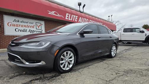 2016 Chrysler 200 C