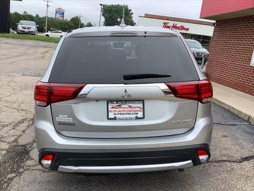 2018 Mitsubishi Outlander SE